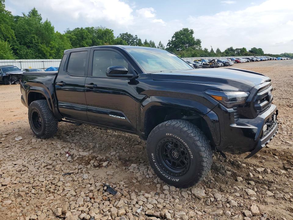 Photo 4 from auction – 2024 TOYOTA TACOMA with VIN 3TYLB5JN5RT058635