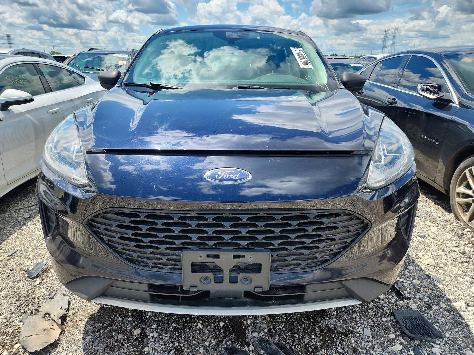 Photo 5 from auction – 2021 FORD ESCAPE with VIN 1FMCU9F6XMUA59312
