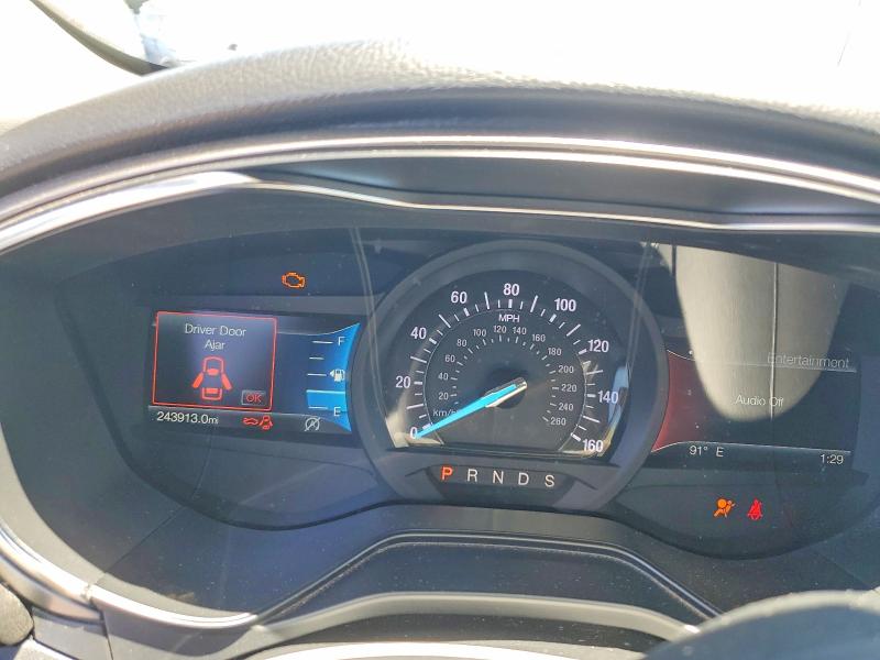 Foto 9 de la subasta – 2019 FORD FUSION con VIN 3FA6P0HD2KR284673