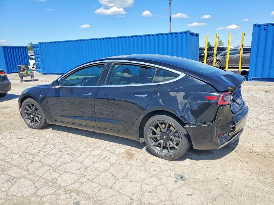 Снимка 2 от търг – 2019 TESLA MODEL 3 с VIN 5YJ3E1EB1KF197196