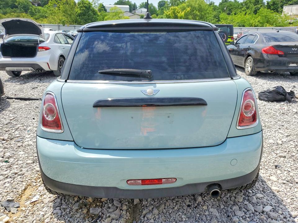 Photo 6 from auction – 2013 MINI COOPER with VIN WMWSU3C55DT545604