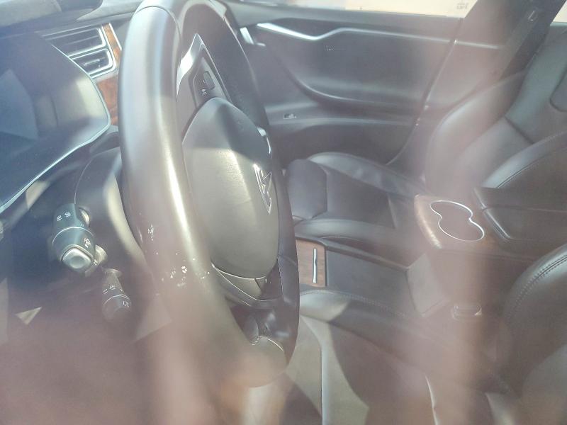 Photo 9 from auction – 2017 TESLA MODEL S with VIN 5YJSA1E22HF199863