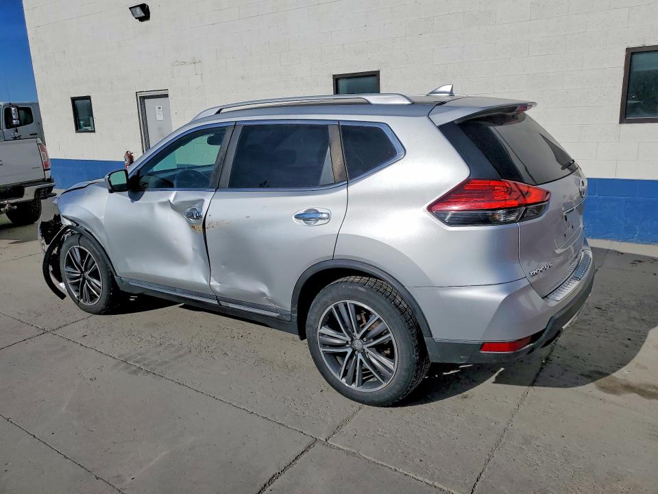 Zdjęcie 2 z aukcji – 2017 NISSAN ROGUE z VIN 5N1AT2MVXHC756647