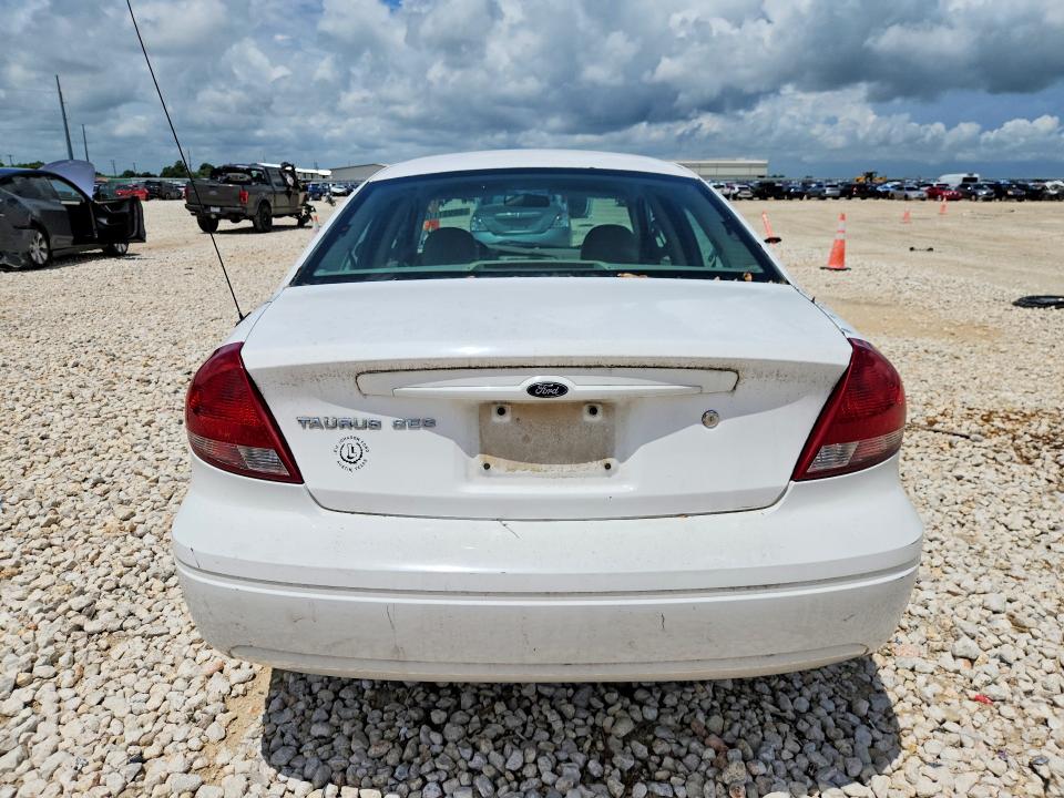 Photo 6 from auction – 2004 FORD TAURUS with VIN 1FAFP55U14A153023