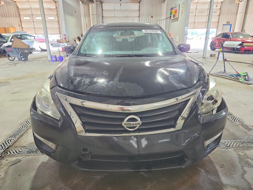 Photo 5 from auction – 2015 NISSAN ALTIMA with VIN 1N4AL3APXFN872230