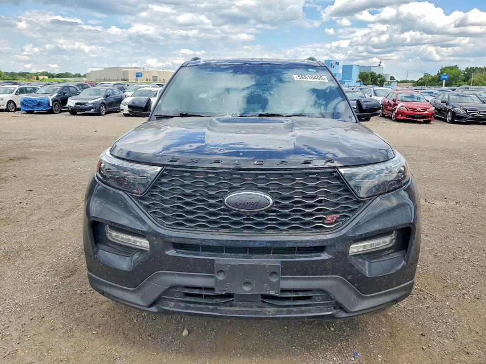 Photo 5 from auction – 2023 FORD EXPLORER with VIN 1FM5K8GC0PGC29774