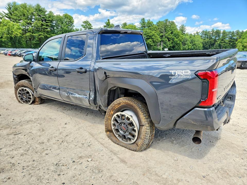 Photo 2 from auction – 2024 TOYOTA TACOMA with VIN 3TYLB5JN8RT003631