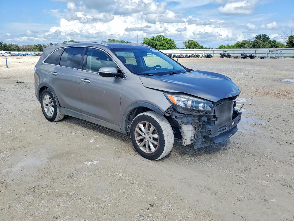 Photo 4 from auction – 2018 KIA SORENTO with VIN 5XYPG4A36JG344034