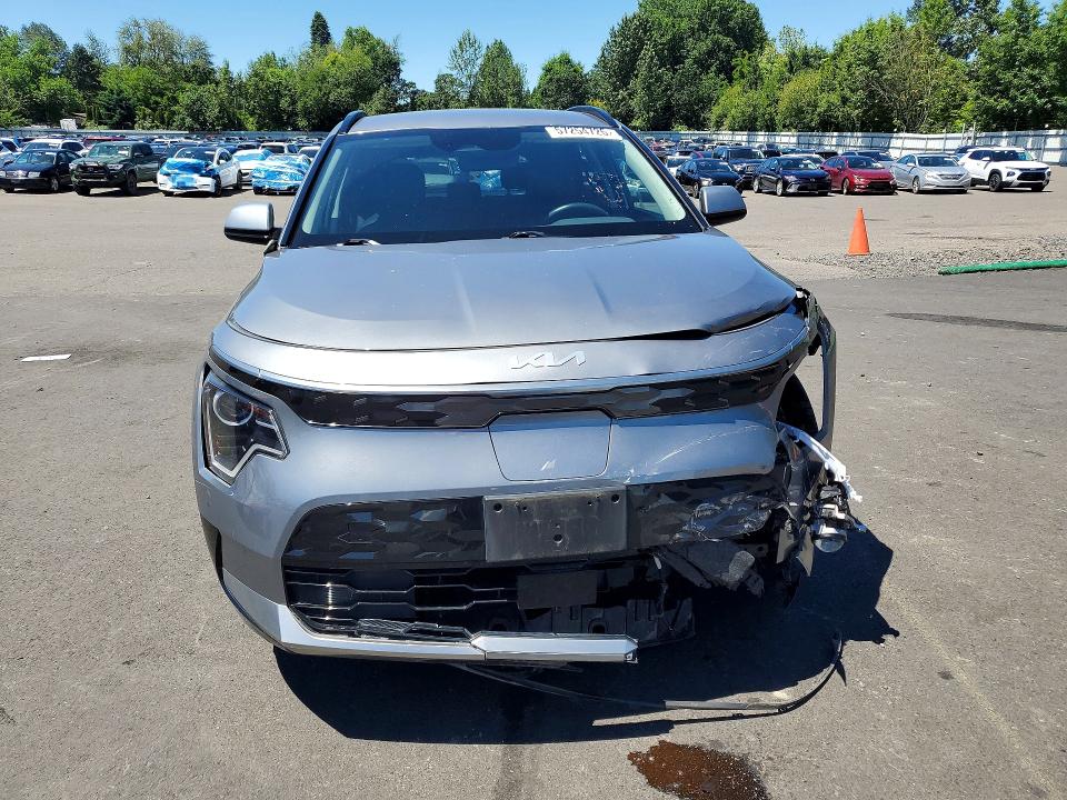 Photo 5 from auction – 2023 KIA NIRO with VIN KNDCR3L19P5029115