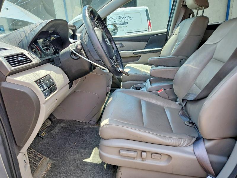 Photo 7 from auction – 2016 HONDA ODYSSEY with VIN 5FNRL5H63GB105339