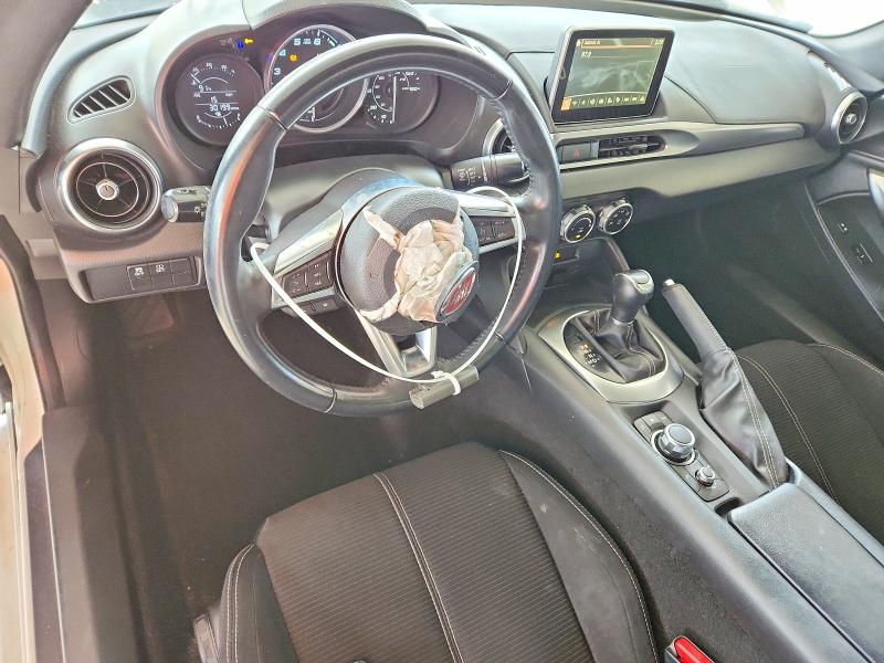 Photo 8 from auction – 2019 FIAT 124 SPIDER with VIN JC1NFAEK9K0142870
