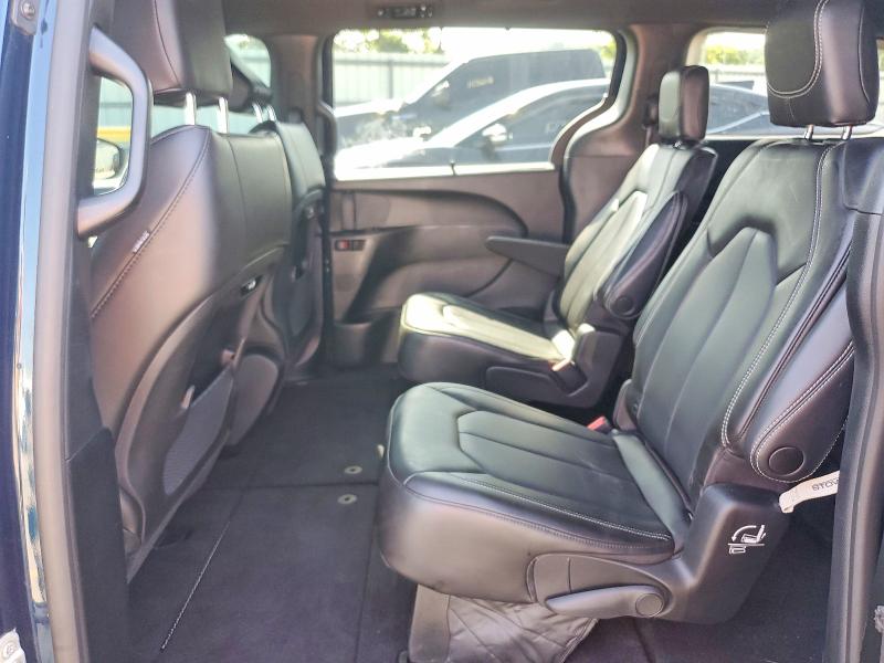 Photo 11 from auction – 2023 CHRYSLER PACIFICA with VIN 2C4RC3BG4PR573218