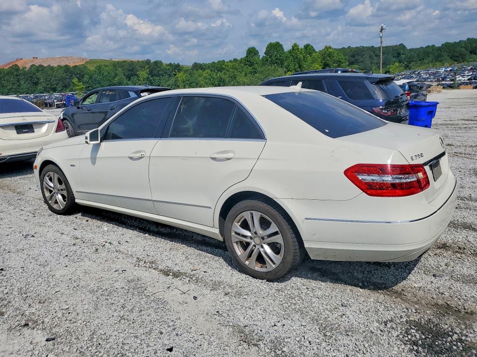 Photo 2 from auction – 2011 MERCEDES-BENZ E with VIN WDDHF2EB5BA298622