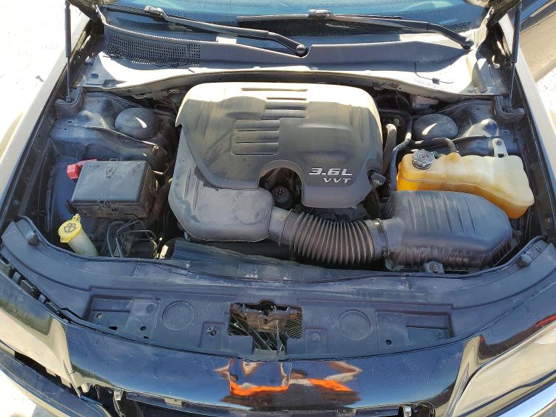 Photo 11 from auction – 2014 CHRYSLER 300 with VIN 2C3CCAGG1EH229517
