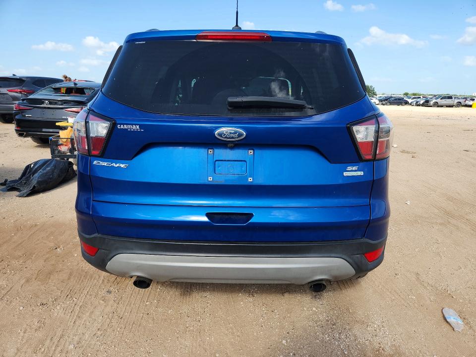 Photo 6 from auction – 2018 FORD ESCAPE with VIN 1FMCU0GD0JUA12021