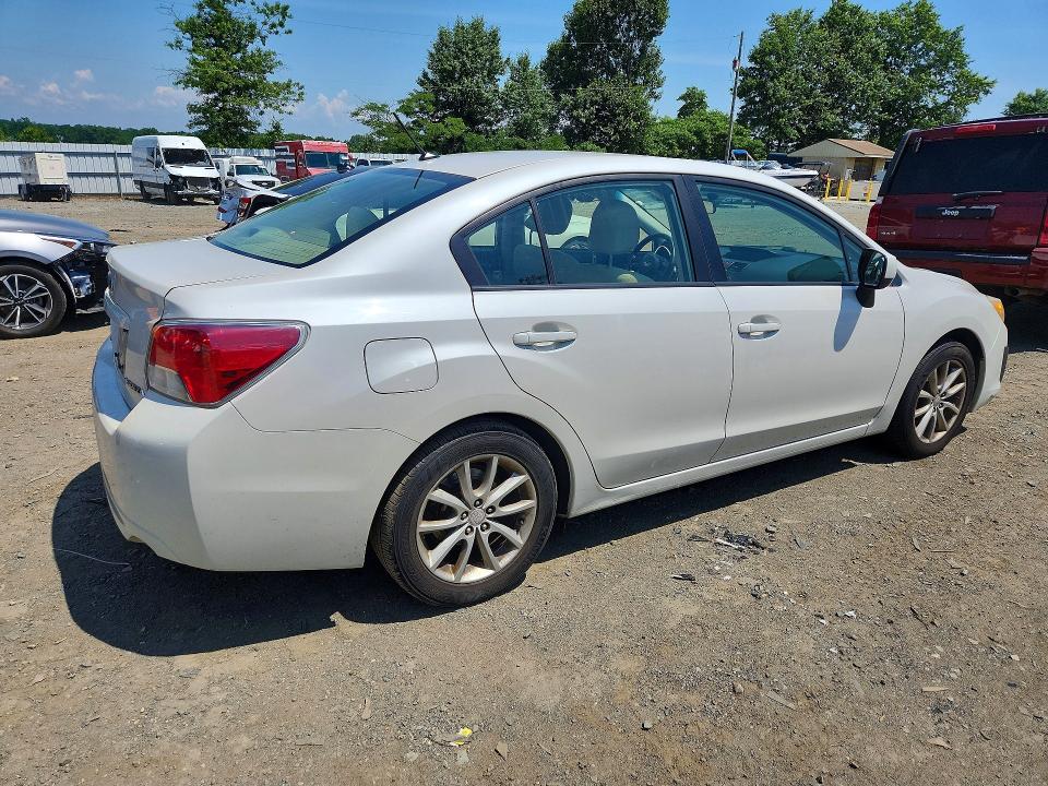 Photo 3 from auction – 2013 SUBARU IMPREZA with VIN JF1GJAC60DH035104