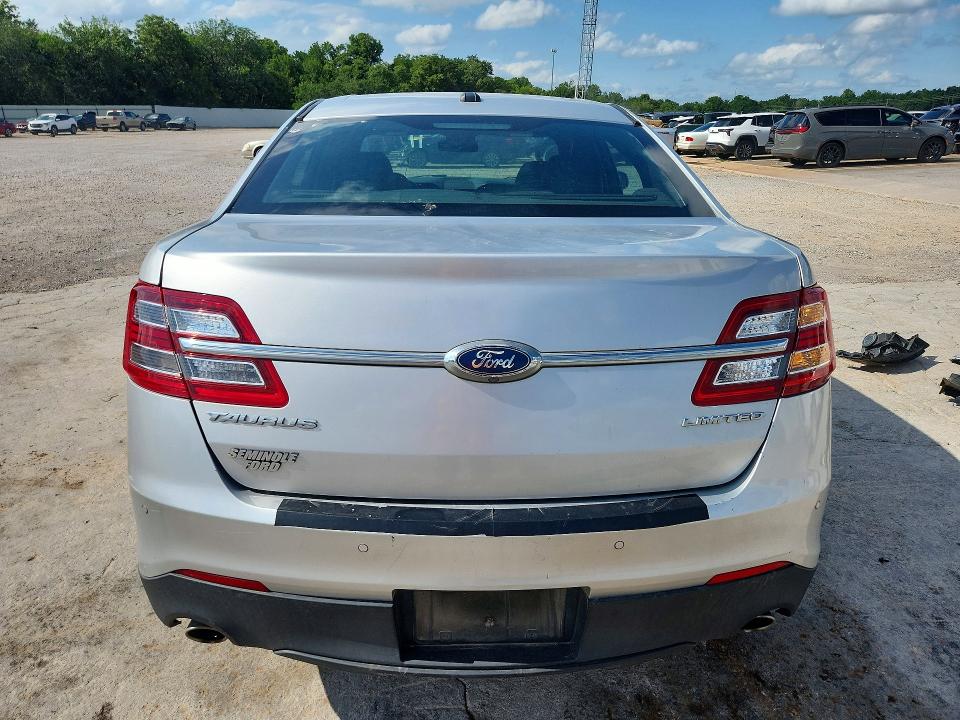 Photo 6 from auction – 2018 FORD TAURUS with VIN 1FAHP2F88JG109490