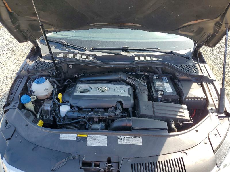Photo 11 from auction – 2015 VOLKSWAGEN CC with VIN WVWBP7AN7FE812592