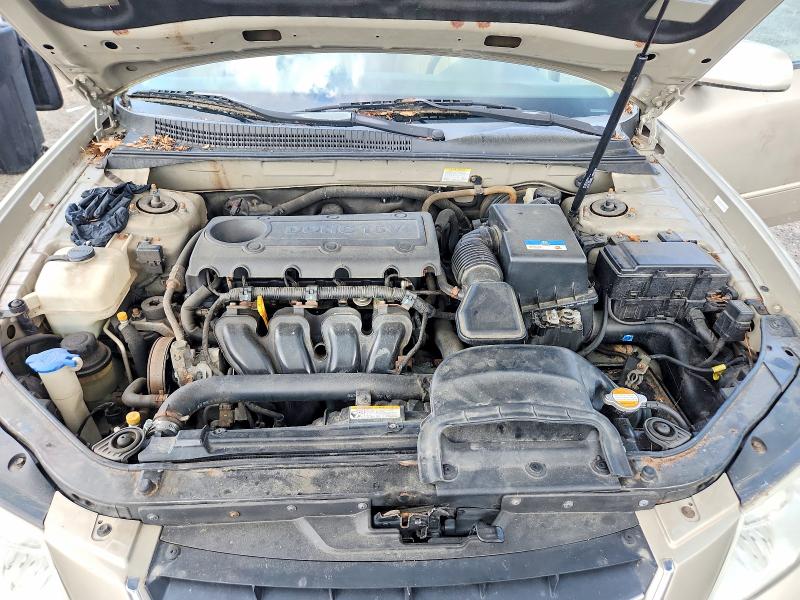 Photo 11 from auction – 2010 HYUNDAI SONATA with VIN 5NPET4AC1AH619191