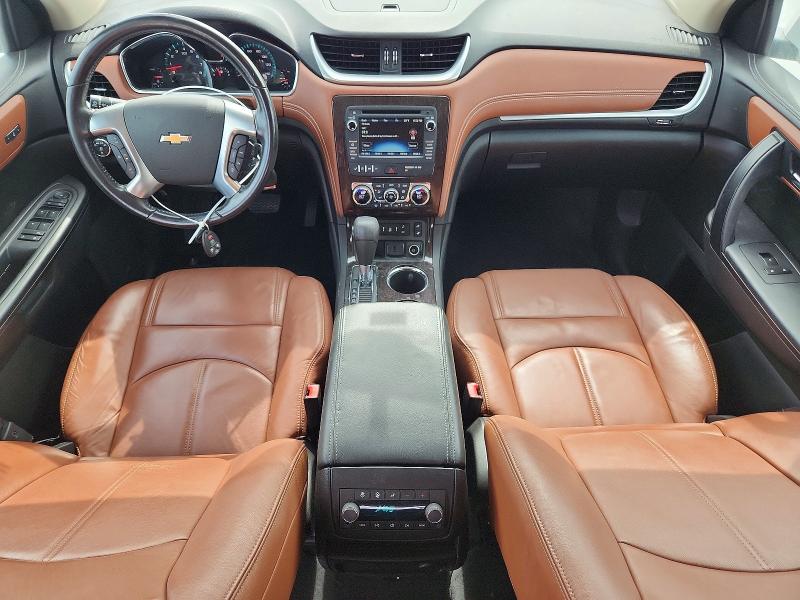 Photo 8 from auction – 2017 CHEVROLET TRAVERSE with VIN 1GNKRHKD4HJ329326