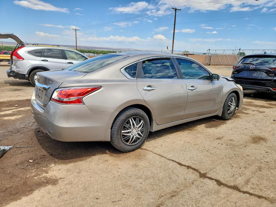 Photo 3 from auction – 2014 NISSAN ALTIMA with VIN 1N4AL3AP5EN262203