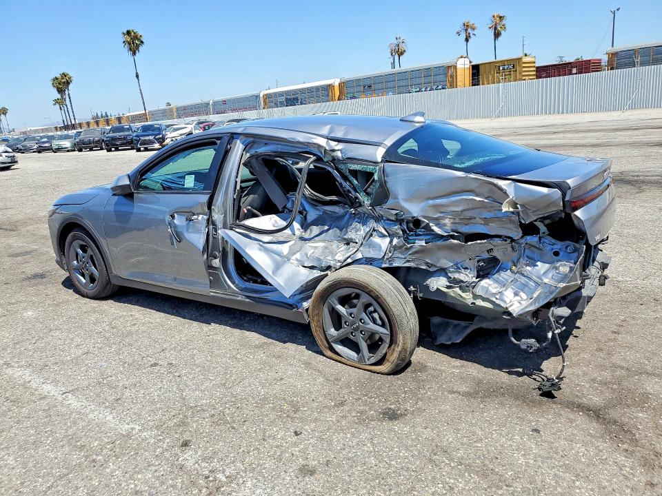 Photo 2 from auction – 2025 KIA K4 with VIN 3KPFT4DE6SE228044
