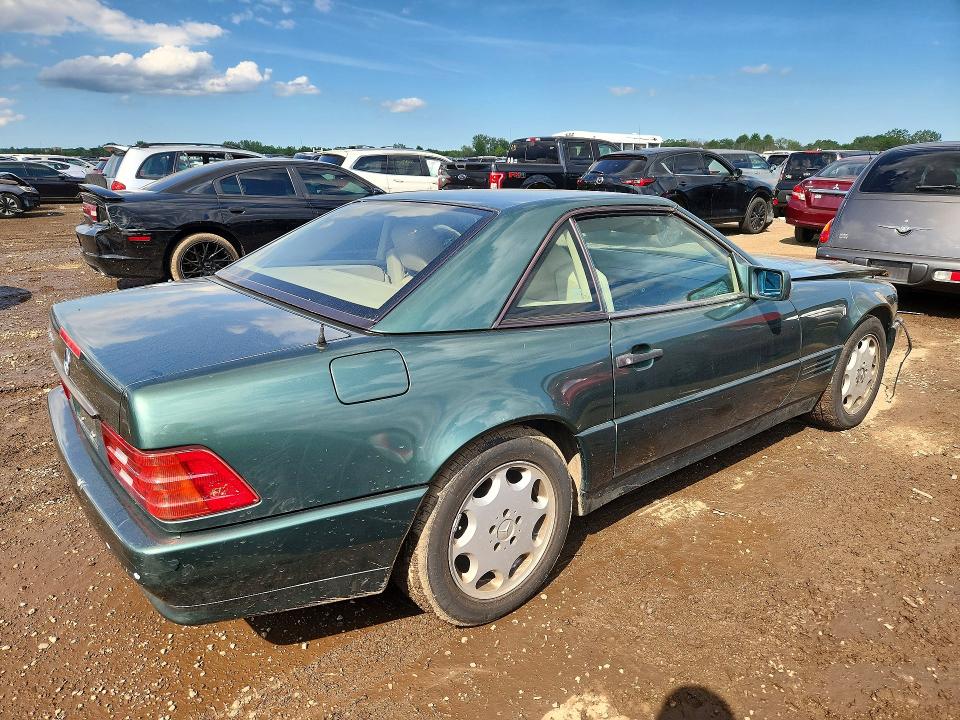Photo 3 from auction – 1994 MERCEDES-BENZ SL with VIN WDBFA67E8RF092754