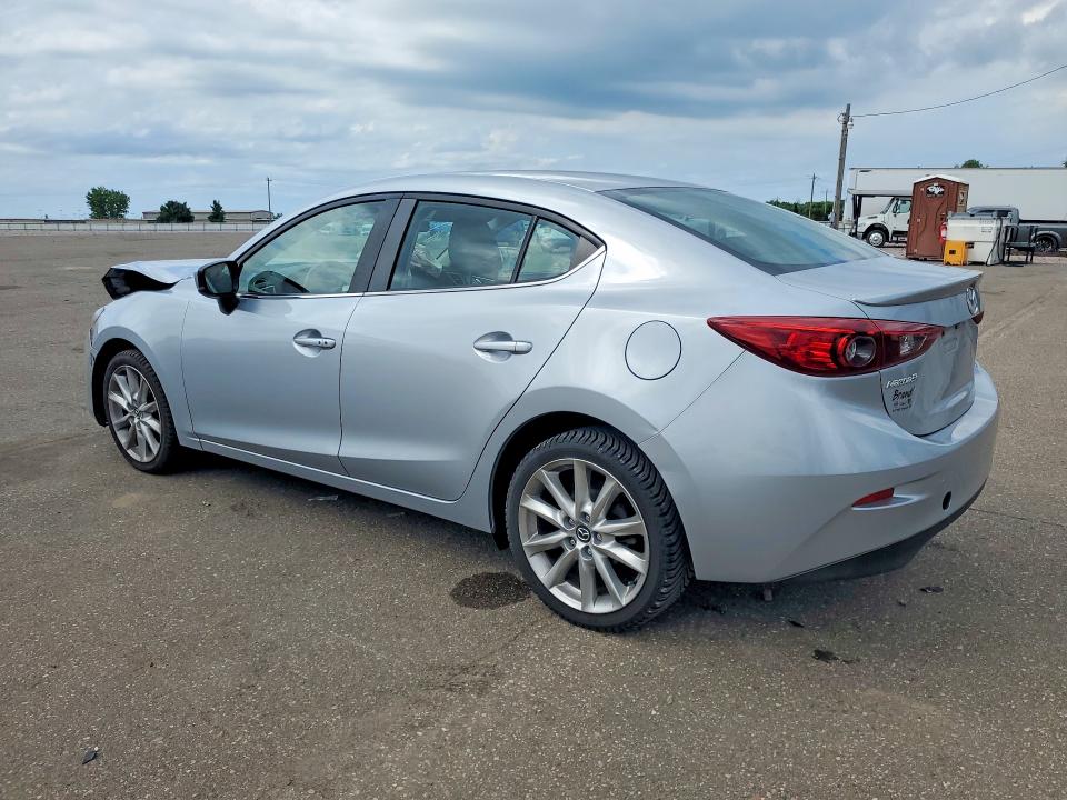 Photo 2 from auction – 2017 MAZDA 3 with VIN 3MZBN1V73HM135131