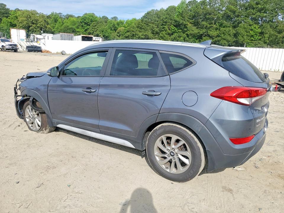 Photo 2 from auction – 2017 HYUNDAI TUCSON with VIN KM8J33A40HU474836