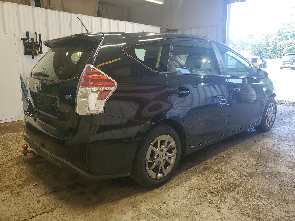 Photo 3 from auction – 2016 TOYOTA PRIUS V with VIN JTDZN3EU5GJ045607