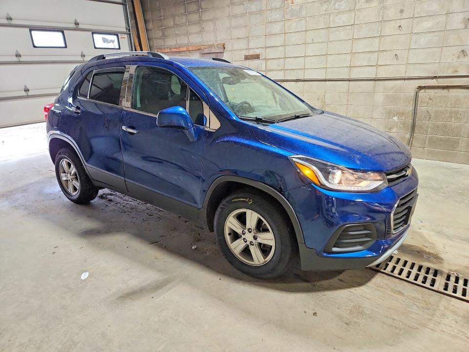 Photo 4 from auction – 2020 CHEVROLET TRAX with VIN 3GNCJPSB5LL197795