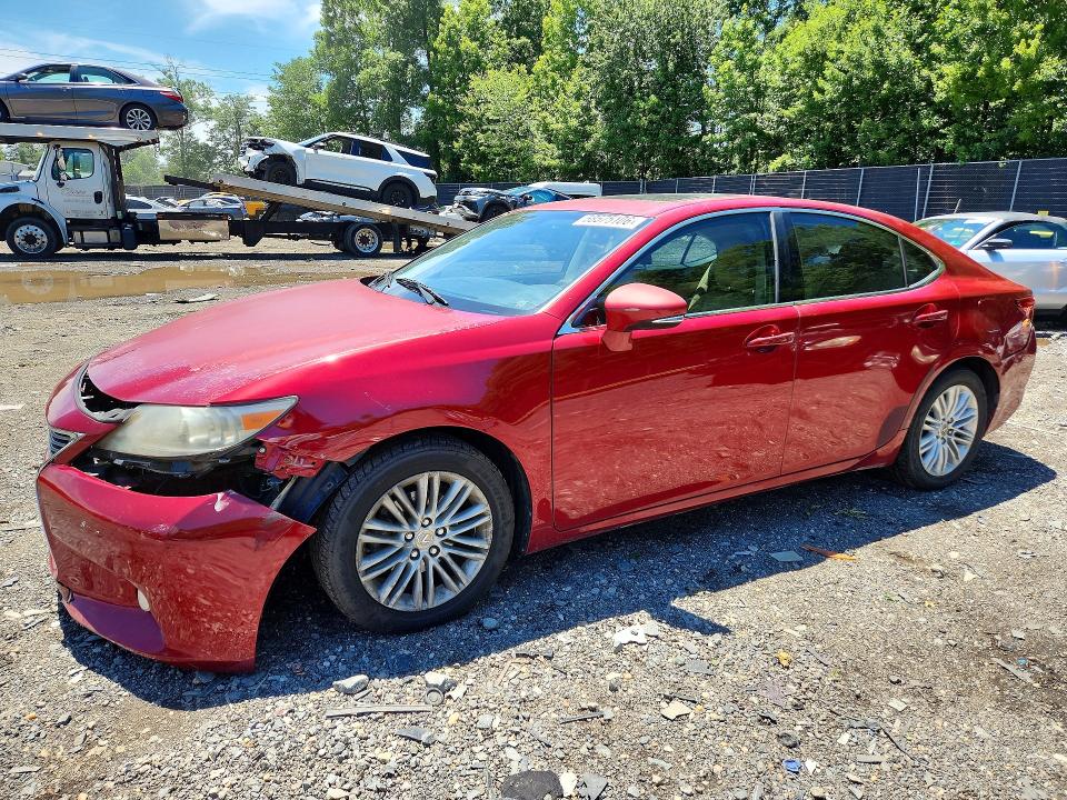 LEXUS ES 2013 with VIN JTHBK1GG4D2012172 - Photo from auction