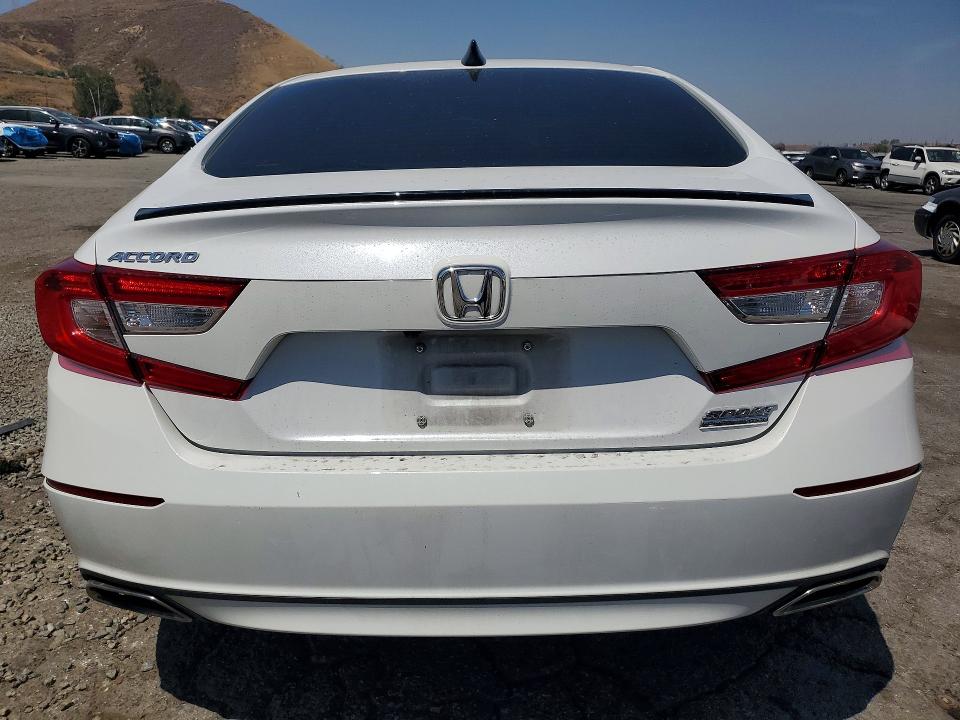 Photo 6 from auction – 2022 HONDA ACCORD with VIN 1HGCV1F49NA014271