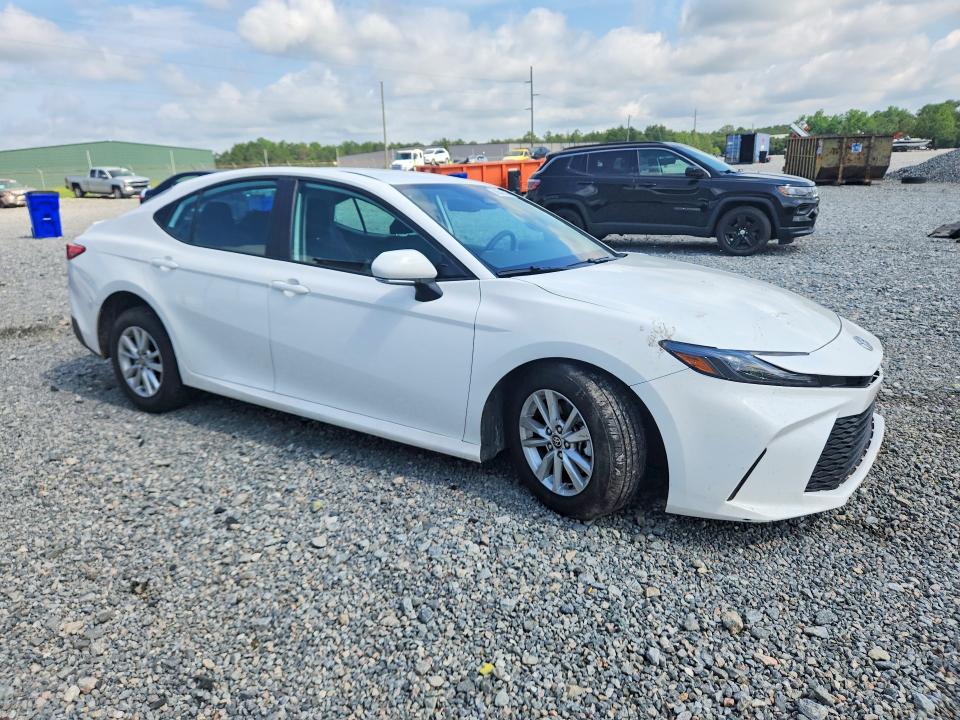 Photo 4 from auction – 2025 TOYOTA CAMRY with VIN 4T1DAACK2SU095766