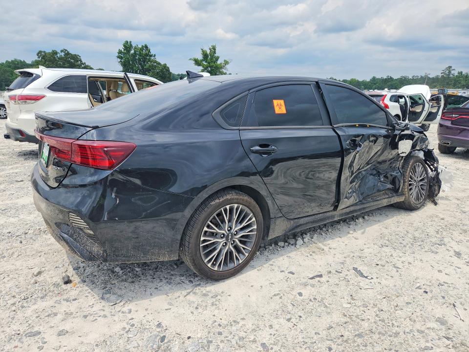 Photo 3 from auction – 2023 KIA FORTE with VIN 3KPF54AD3PE611243