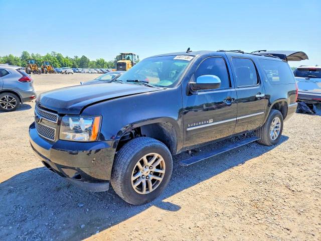 CHEVROLET SUBURBAN 2011 with VIN 1GNSCKE02BR281891 - Photo from auction