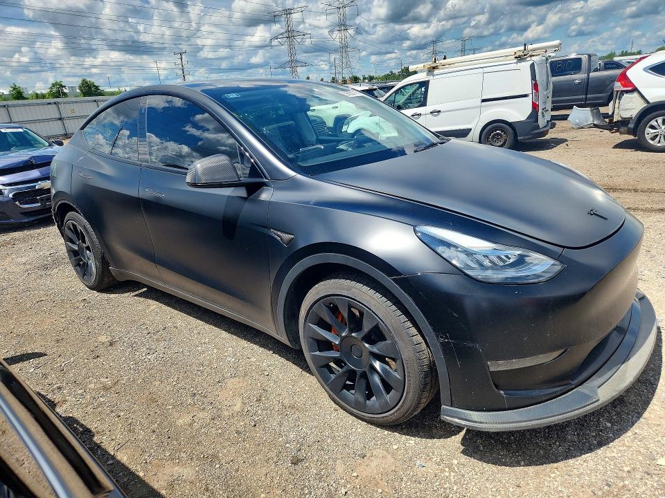 Photo 4 from auction – 2022 TESLA MODEL Y with VIN 7SAYGDEE9NF357294
