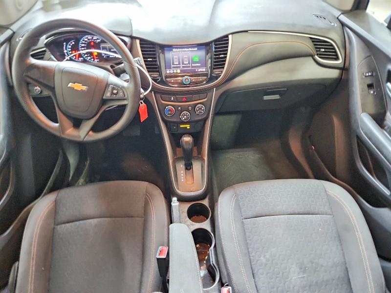 Photo 8 from auction – 2021 CHEVROLET TRAX with VIN KL7CJNSB2MB350291