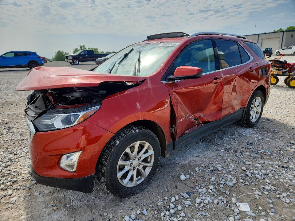 CHEVROLET EQUINOX 2020 with VIN 2GNAXUEV0L6261014 - Photo from auction
