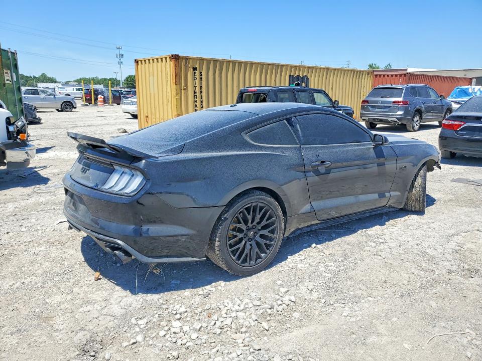Photo 3 from auction – 2017 FORD MUSTANG with VIN 1FA6P8CF6H5208229