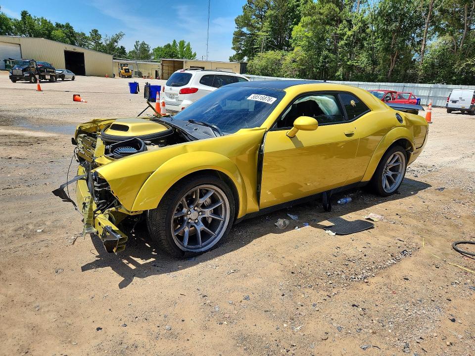 DODGE CHALLENGER 2020 with VIN 2C3CDZFJ1LH235694 - Photo from auction