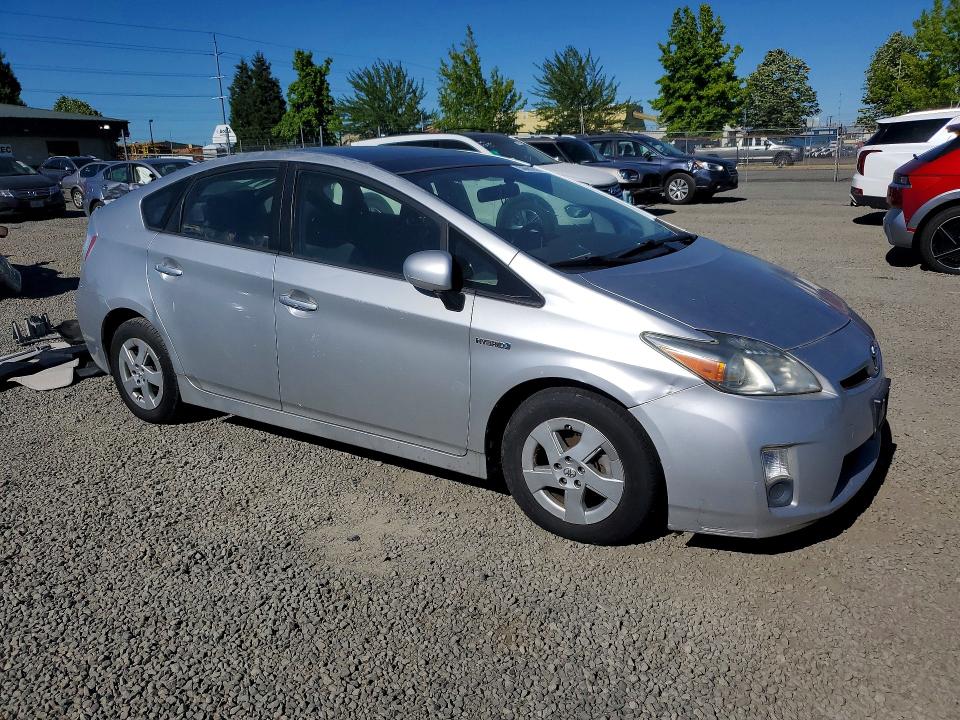 Photo 4 from auction – 2010 TOYOTA PRIUS with VIN JTDKN3DU8A1201004
