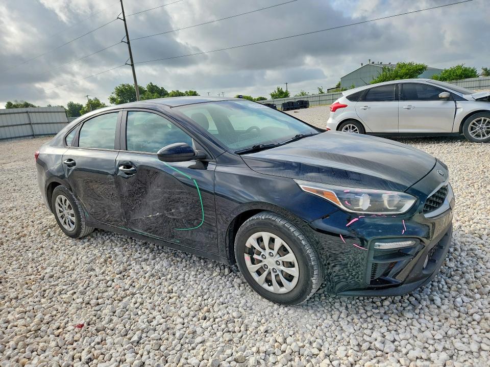 Photo 4 from auction – 2021 KIA FORTE with VIN 3KPF24AD6ME311684