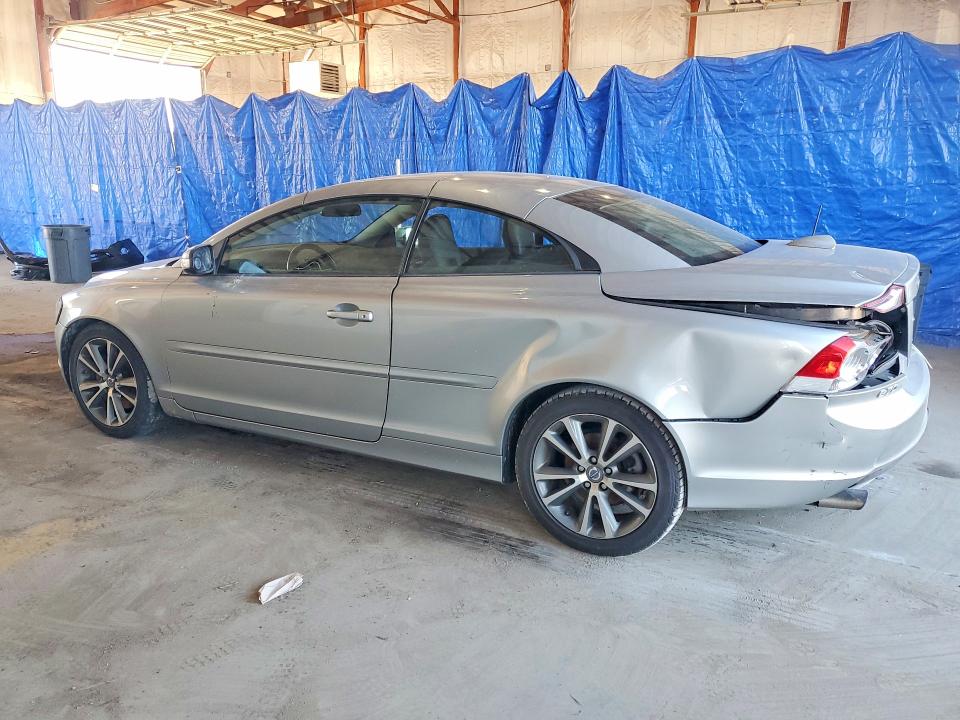 Photo 2 from auction – 2010 VOLVO C70 with VIN YV1672MC4AJ090118