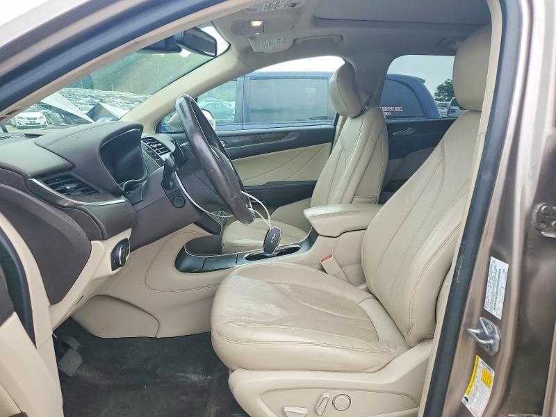 Photo 7 from auction – 2018 LINCOLN MKC with VIN 5LMTJ3DH2JUL08883