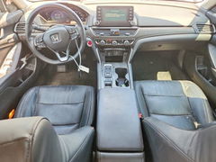 Zdjęcie 8 z aukcji – 2018 HONDA ACCORD z VIN 1HGCV3F92JA014257
