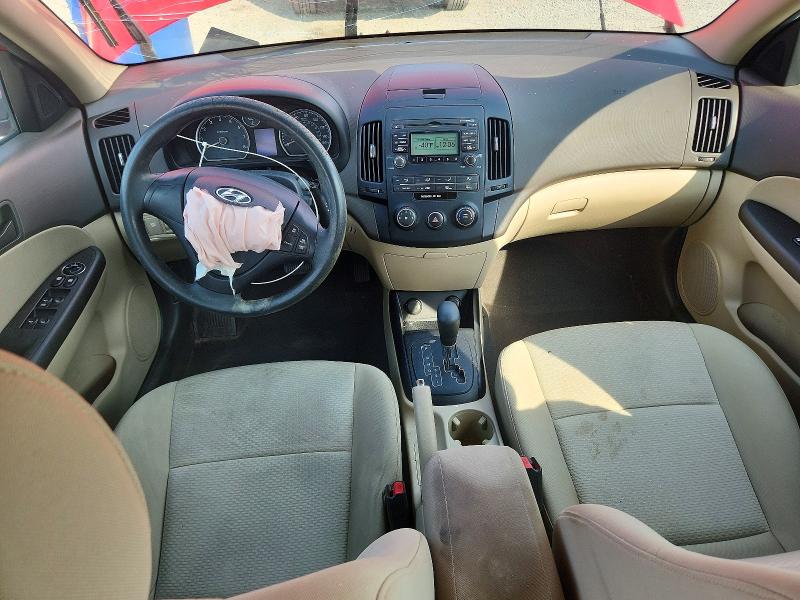 Photo 8 from auction – 2010 HYUNDAI ELANTRA TOURING with VIN KMHDB8AE2AU085529