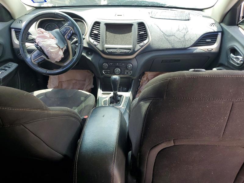 Photo 8 from auction – 2016 JEEP CHEROKEE with VIN 1C4PJLCB4GW257499