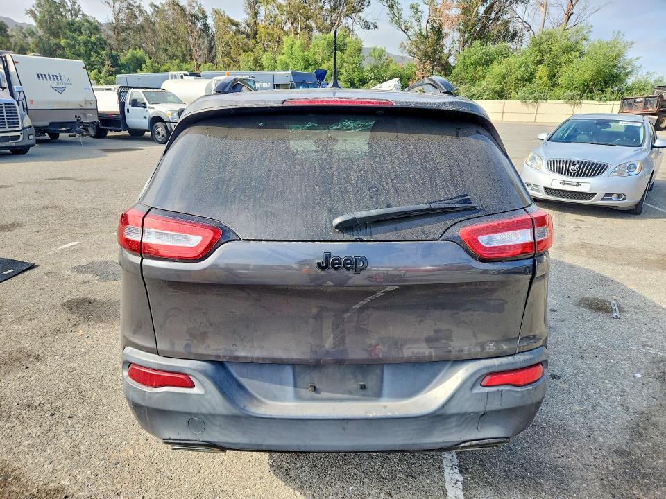 Photo 6 from auction – 2016 JEEP CHEROKEE with VIN 1C4PJLAS2GW336754
