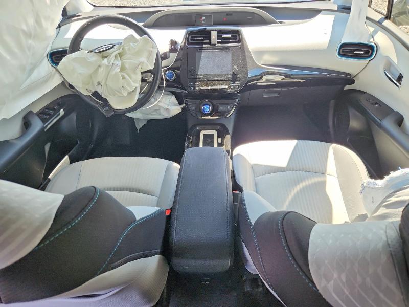 Photo 8 from auction – 2018 TOYOTA PRIUS with VIN JTDKARFU5J3550430